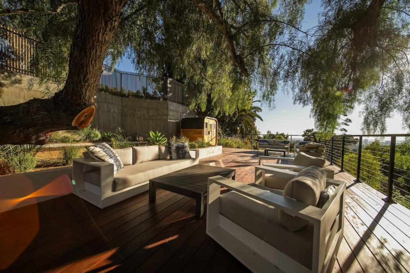 Skyline Serenity Lux Hilltop Retreat And Sauna Casa vacanze *