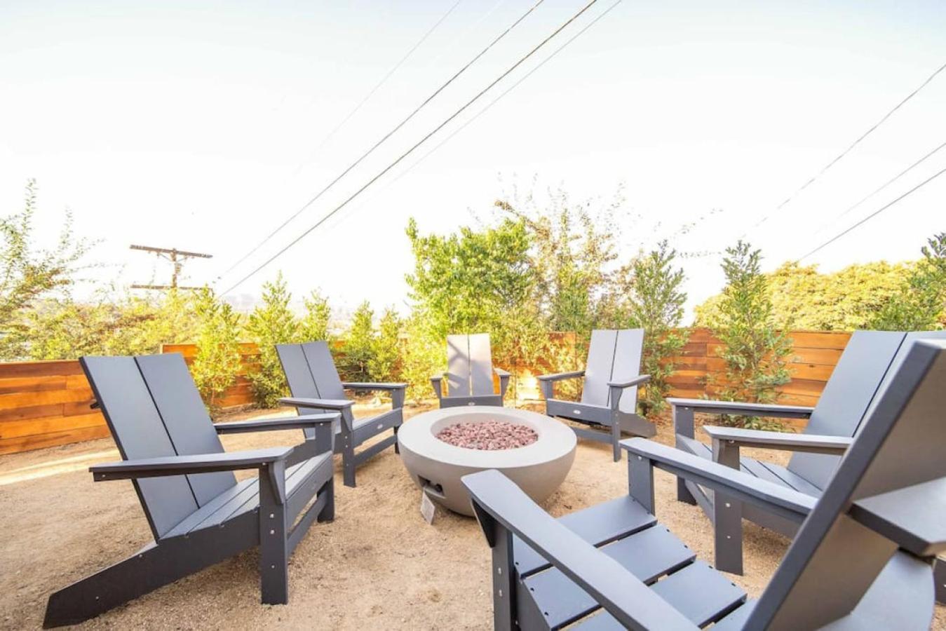 Skyline Serenity Lux Hilltop Retreat And Sauna Casa vacanze *