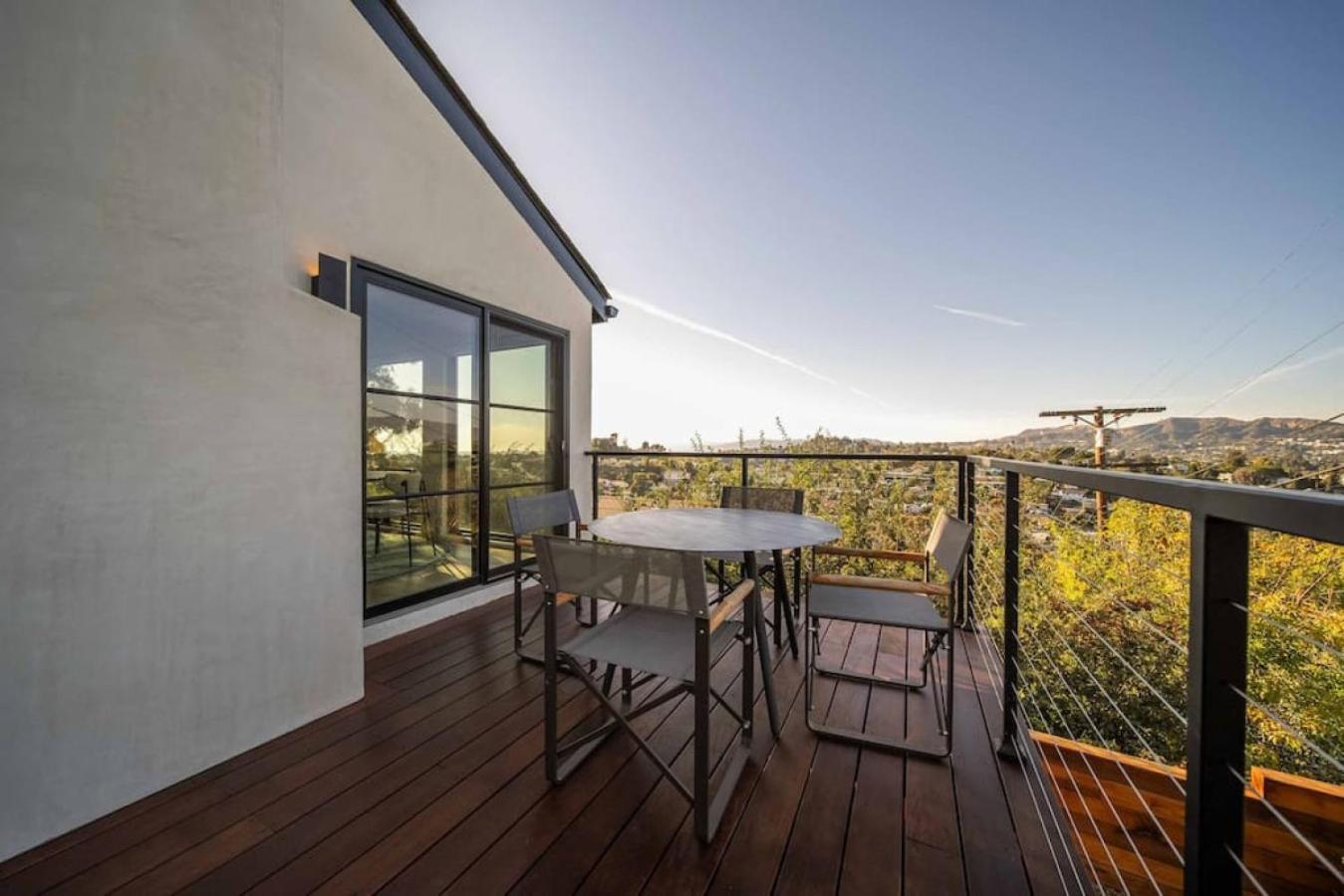 Casa vacanze Skyline Serenity Lux Hilltop Retreat And Sauna