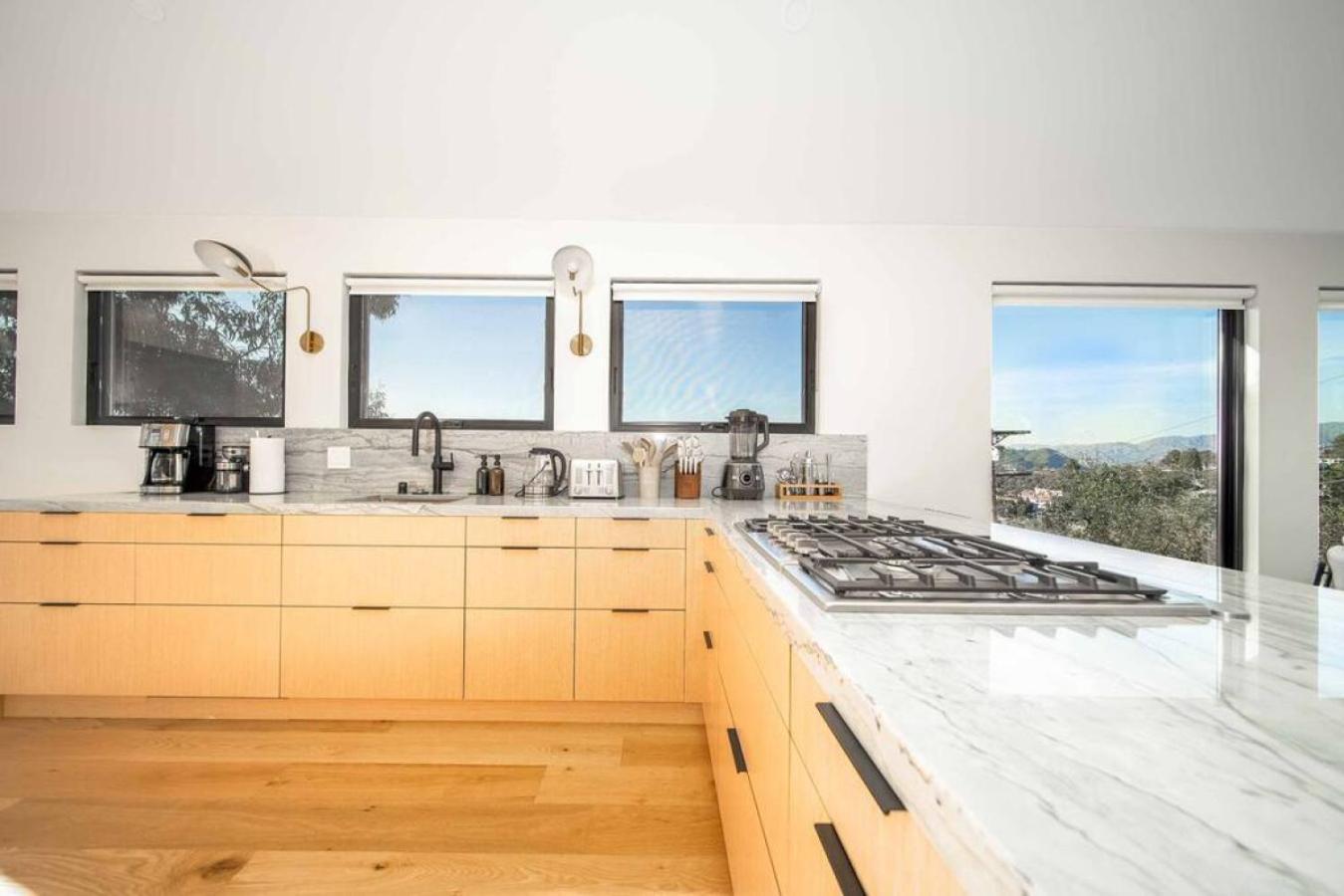 Skyline Serenity Lux Hilltop Retreat And Sauna * Los Angeles